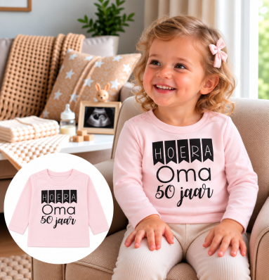 Shirtje Waar is dat feestje? Hier is dat feestje! Gefeliciteerd oma met naam
